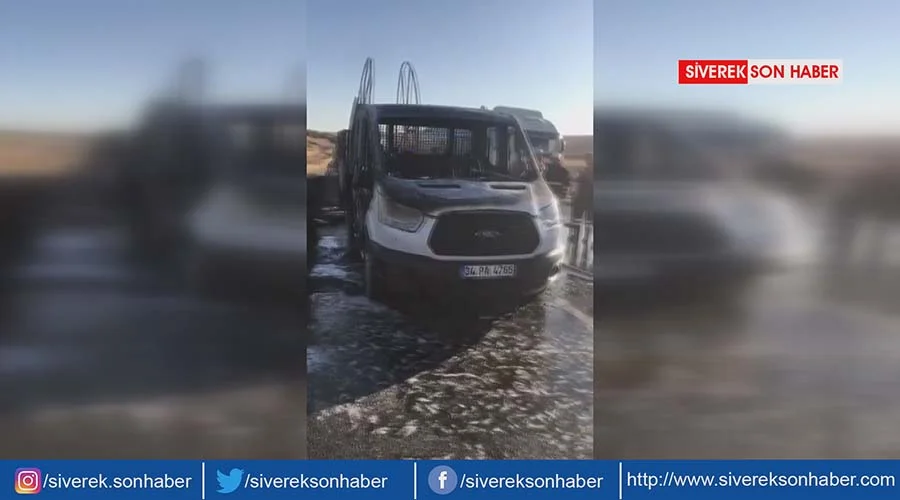 Alev alan pikap kullanılamaz hale geldi