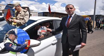 Kazaların önüne geçmek için römorklara reflektör takıldı