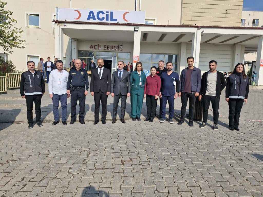 Kaymakam Aydemir, devlet hastanesi yönetimini ziyaret etti