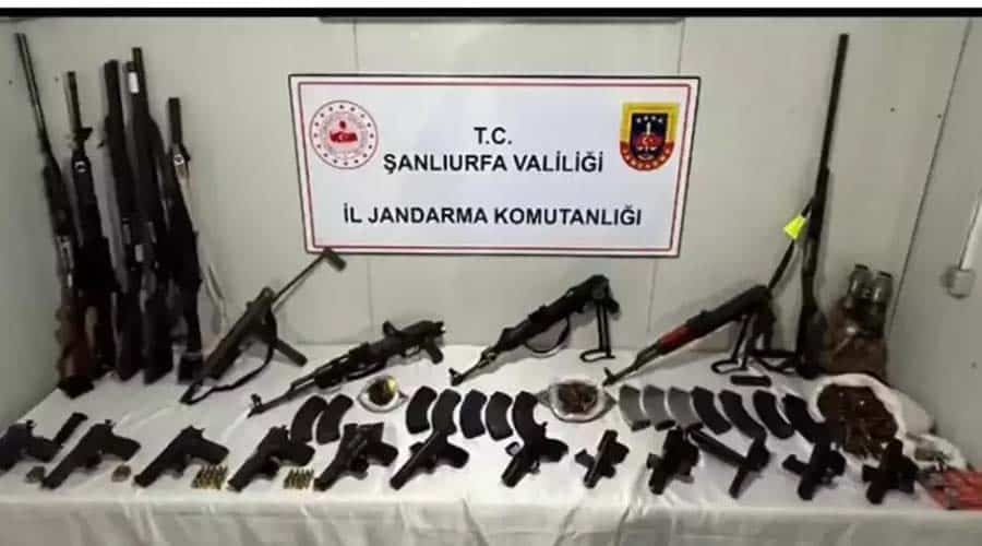 Silah kaçakçılığı operasyonunda 10 zanlı yakalandı