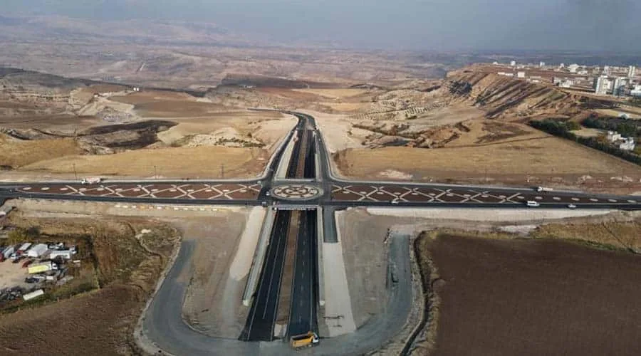 Siverek-Kahta arası 25 dakikaya düşüyor