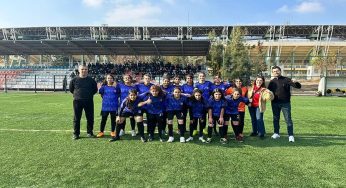 Siverekli altın kızlar turnuva ikincisi oldu