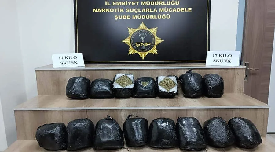 Narkotik polisi uyuşturucu satıcılarına göz açtırmıyor!