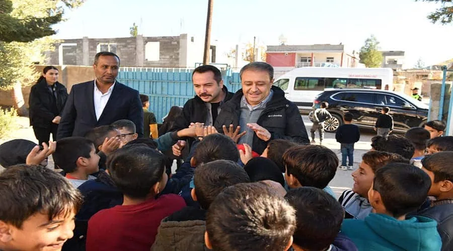 Vali Şıldak, Tepedibi ilk ve ortaokulunu ziyaret etti