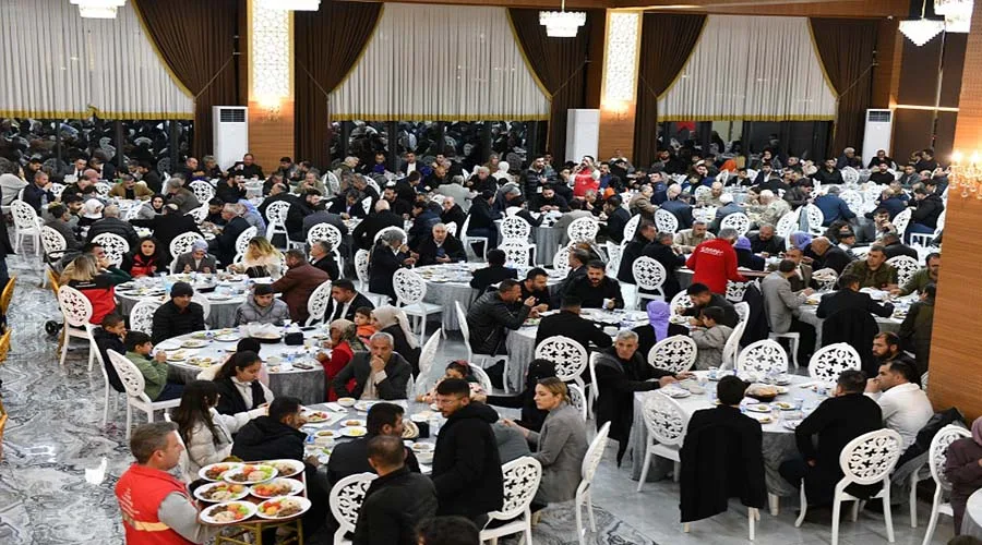 Vali Şıldak Siverek’te düzenlenen iftara katıldı