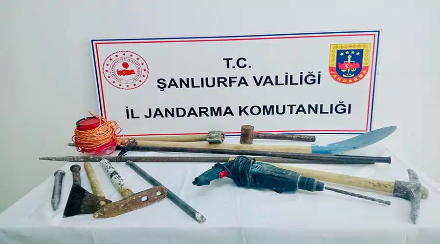 Kaçak kazı yapan 3 şüpheli suçüstü yakalandı!