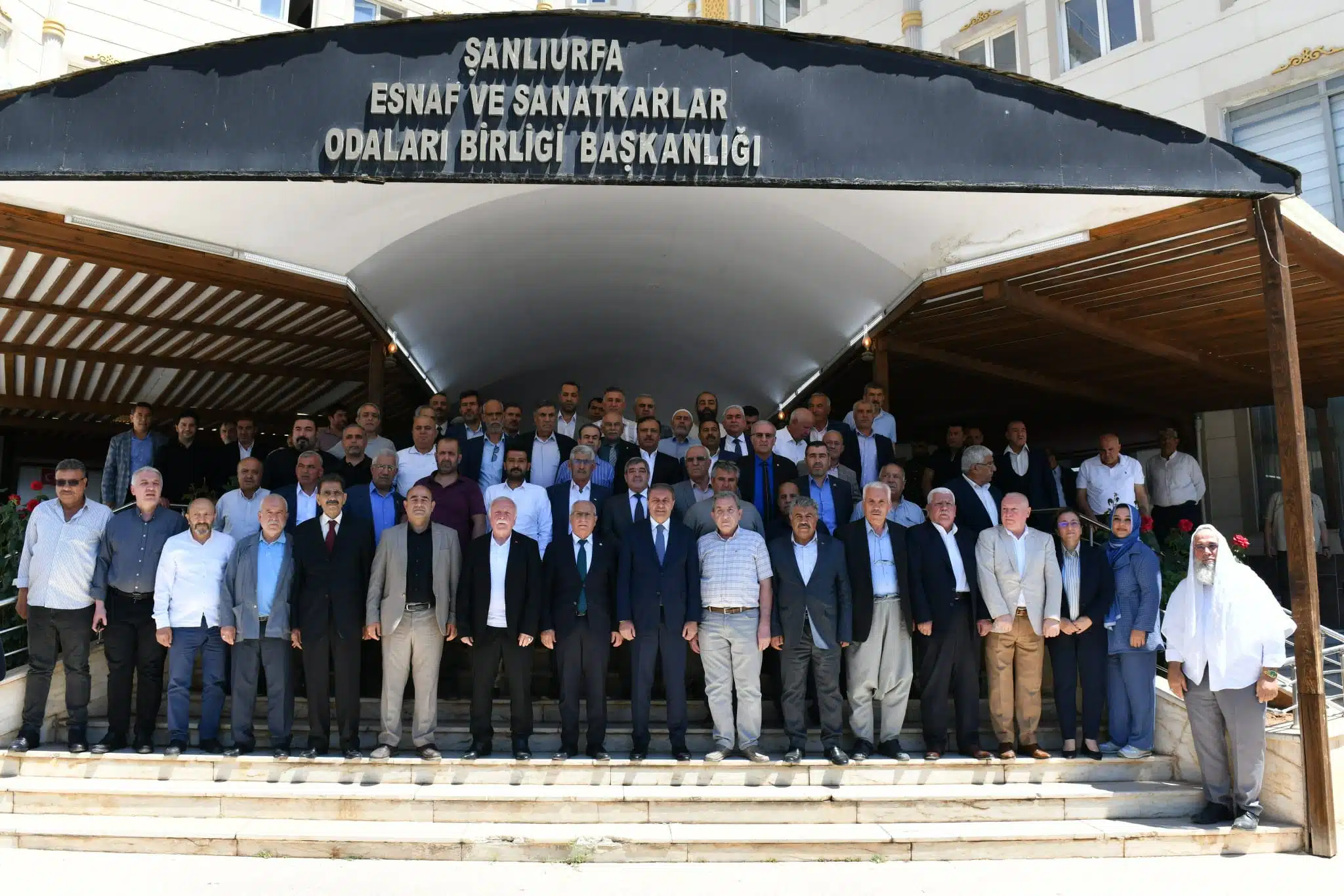 Vali Şıldak Esnaf ve Oda Başkanlarıyla Buluştu