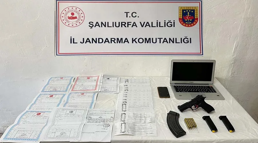 Tefecilik operasyonunda onlarca senet ele geçirildi!