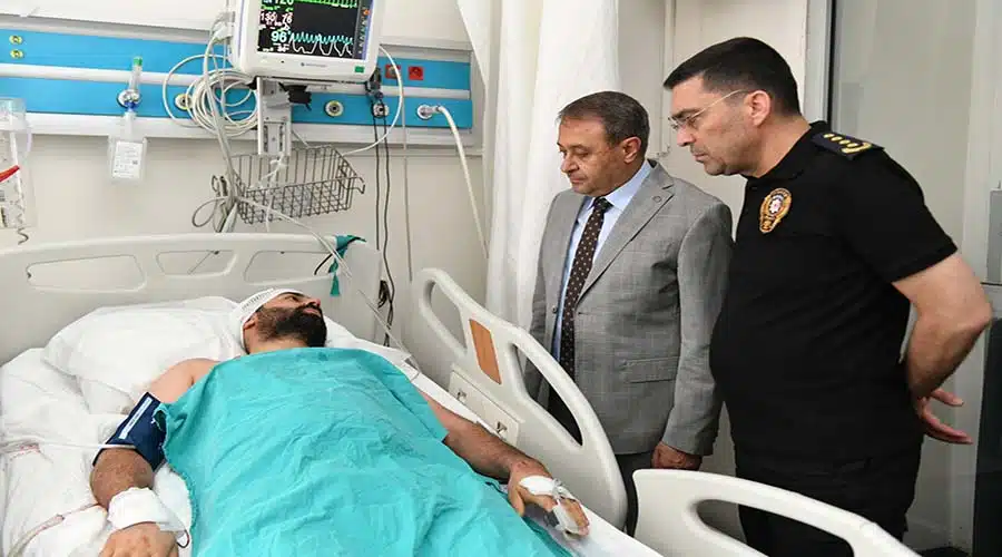 Vali Şıldak yaralanan polisi ziyaret etti