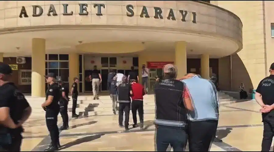 DEAŞ operasyonunda 10 zanlı tutuklandı