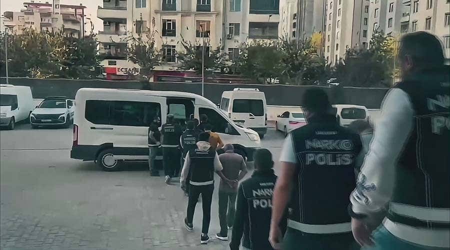 Torbacılara eşzamanlı operasyonda 14 zanlı tutuklandı!