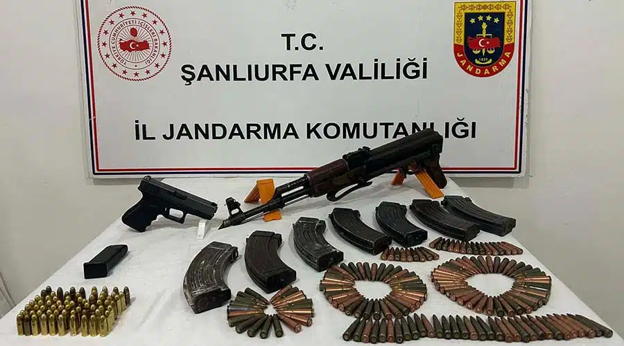 Siverek’te ruhsatsız silah operasyonunda 2 şüpheli yakalandı