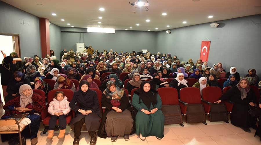 Siverek’te kadınlara özel Kadir Gecesi programı düzenlendi