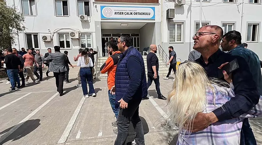 Ortaokulda 9 kişiyi öldüren saldırgan intihar etti