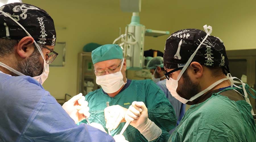 Diz ağrıları her yaş grubunda görülüyor