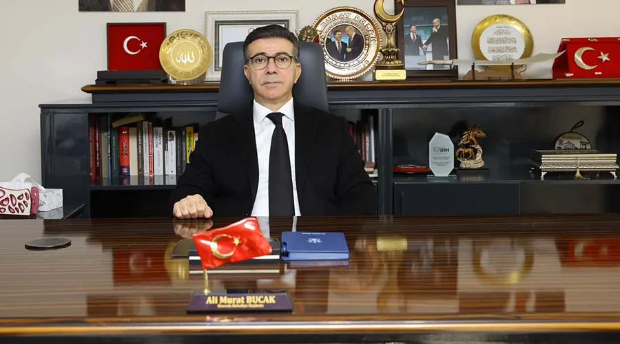 Başkan Bucak’tan Babalar Günü mesajı